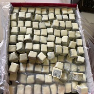 BEYAZ KAYISI ÇİKOLATASI