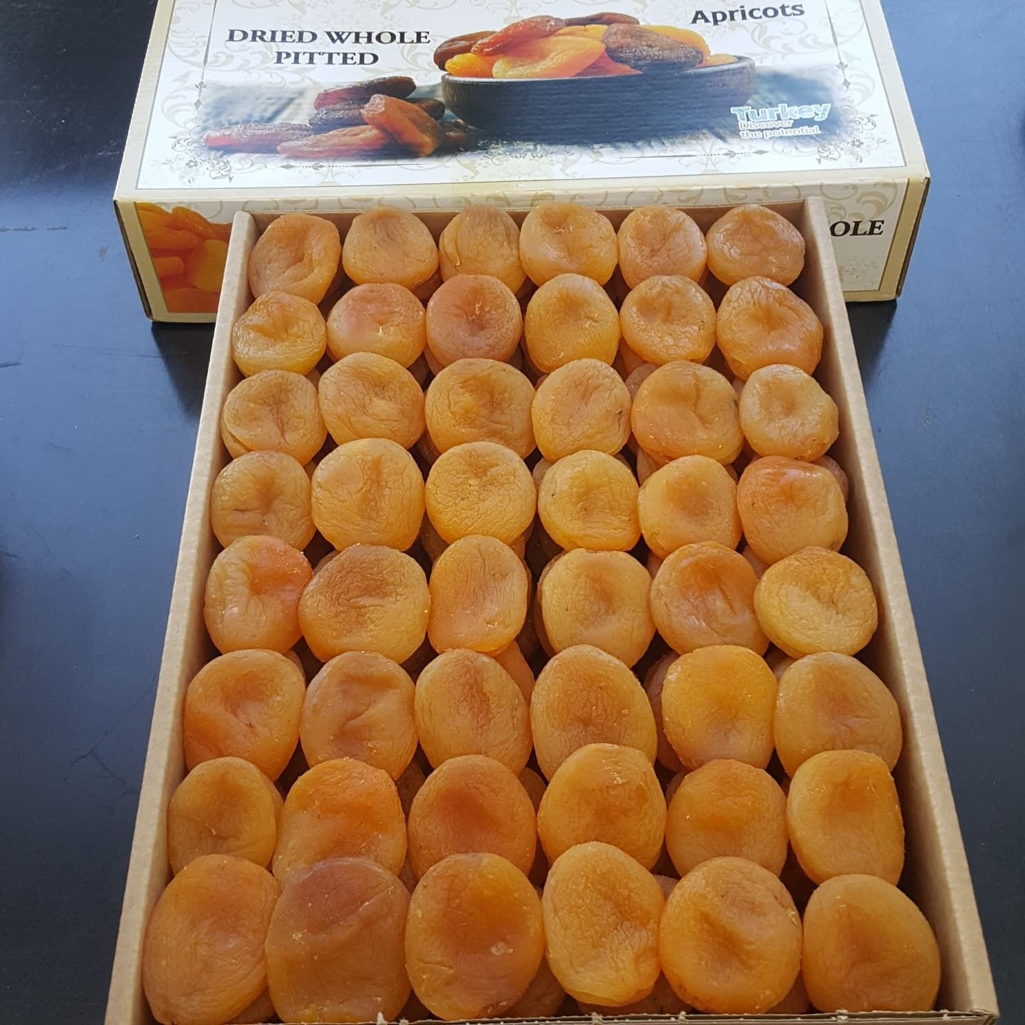 Toptan Ekstra Jumbo Sarı Kayısı Özel Dizim